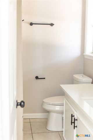 405 Westwood Drive, Port Lavaca, TX 77979