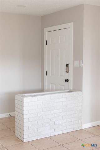 405 Westwood Drive, Port Lavaca, TX 77979