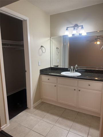 256 E Castle Harbour Drive, Friendswood, TX 77546