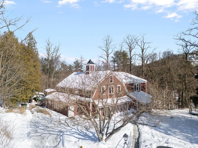 72 Landmark Hill Drive, Brattleboro, VT 05301