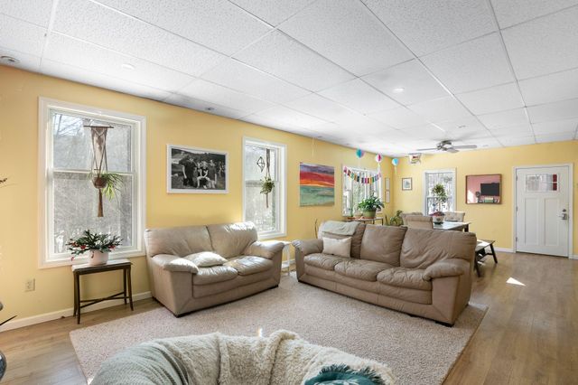 72 Landmark Hill Drive, Brattleboro, VT 05301