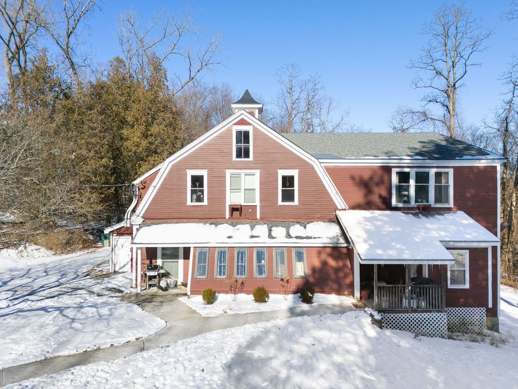72 Landmark Hill Drive, Brattleboro, VT 05301