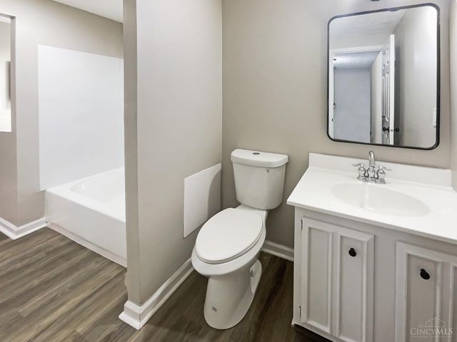 10820 Lakehurst Court, Sycamore Twp, OH 45242