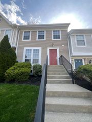 10820 Lakehurst Court, Sycamore Twp, OH 45242