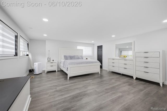 32120 Bock Street, Garden City, MI 48135