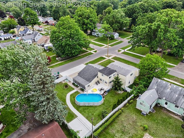 32120 Bock Street, Garden City, MI 48135