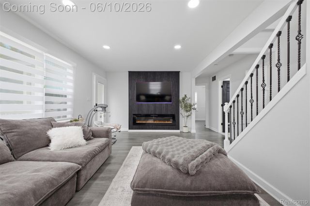 32120 Bock Street, Garden City, MI 48135