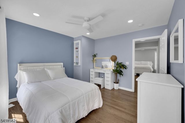 140 Arrowgate Dr, Randolph Twp., NJ 07869