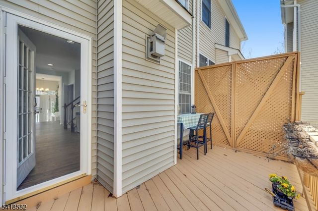 140 Arrowgate Dr, Randolph Twp., NJ 07869