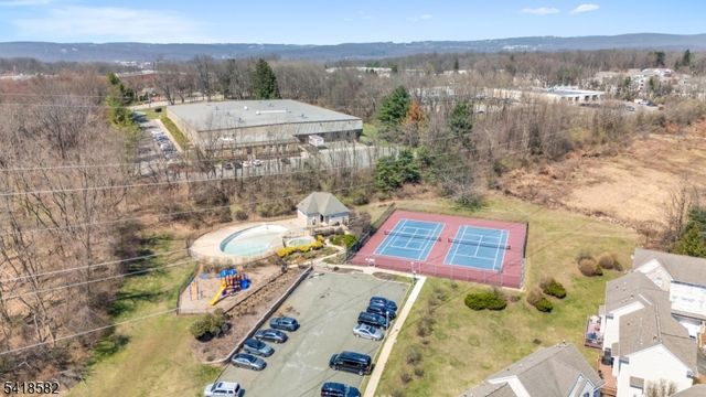 140 Arrowgate Dr, Randolph Twp., NJ 07869