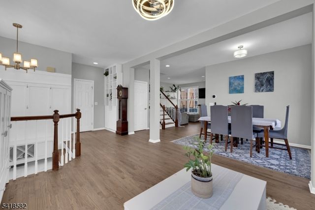 140 Arrowgate Dr, Randolph Twp., NJ 07869