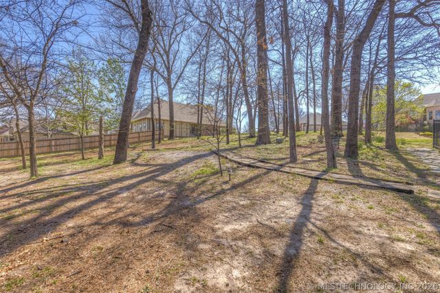 6623 E 114th Street, Bixby, OK 74008