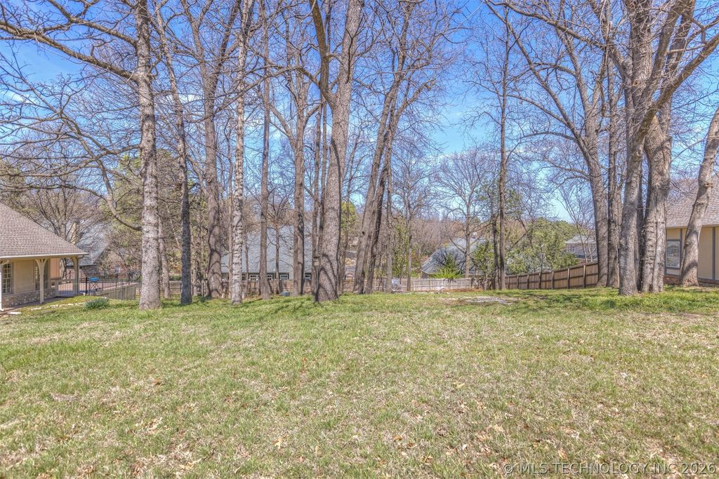 6623 E 114th Street, Bixby, OK 74008