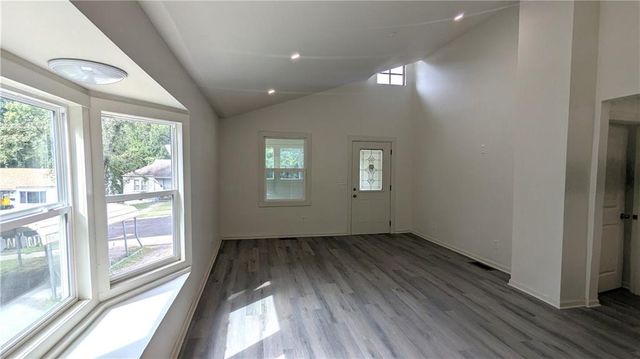 4015 Myrtle Avenue, Kansas City, MO 64130