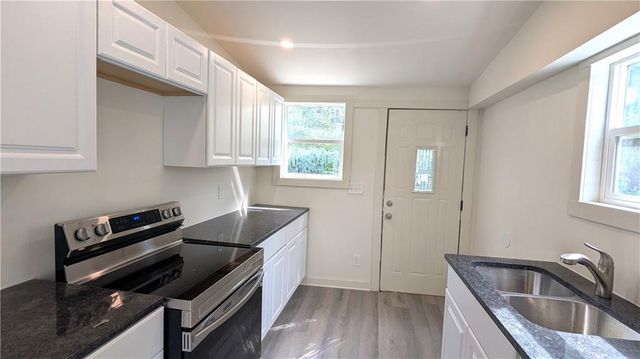 4015 Myrtle Avenue, Kansas City, MO 64130