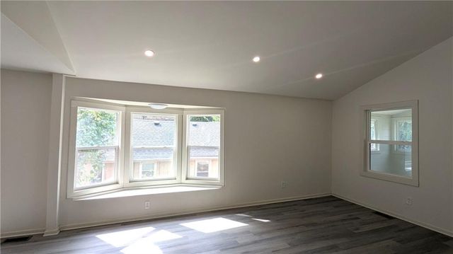 4015 Myrtle Avenue, Kansas City, MO 64130