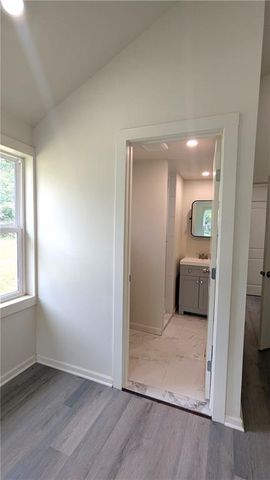 4015 Myrtle Avenue, Kansas City, MO 64130