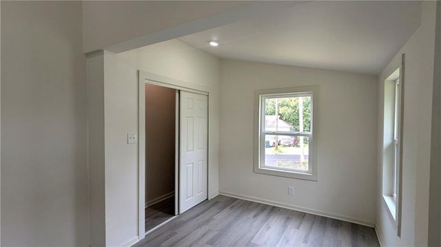 4015 Myrtle Avenue, Kansas City, MO 64130