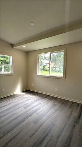 4015 Myrtle Avenue, Kansas City, MO 64130