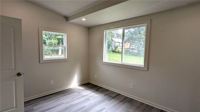 4015 Myrtle Avenue, Kansas City, MO 64130
