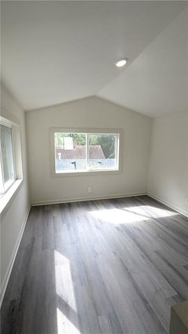 4015 Myrtle Avenue, Kansas City, MO 64130