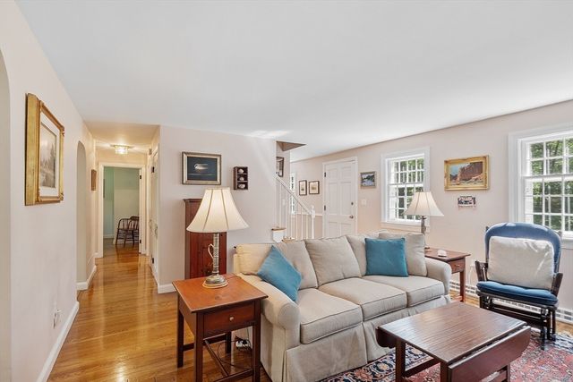 26 Acton Rd, Westford, MA 01886