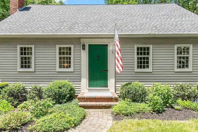 26 Acton Rd, Westford, MA 01886