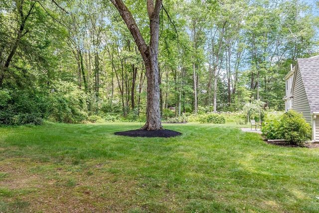 26 Acton Rd, Westford, MA 01886