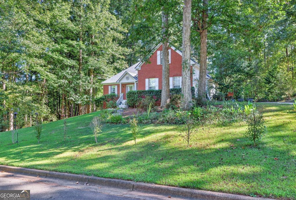 25 Lake Charles Court, Covington, GA 30016 — photo 3