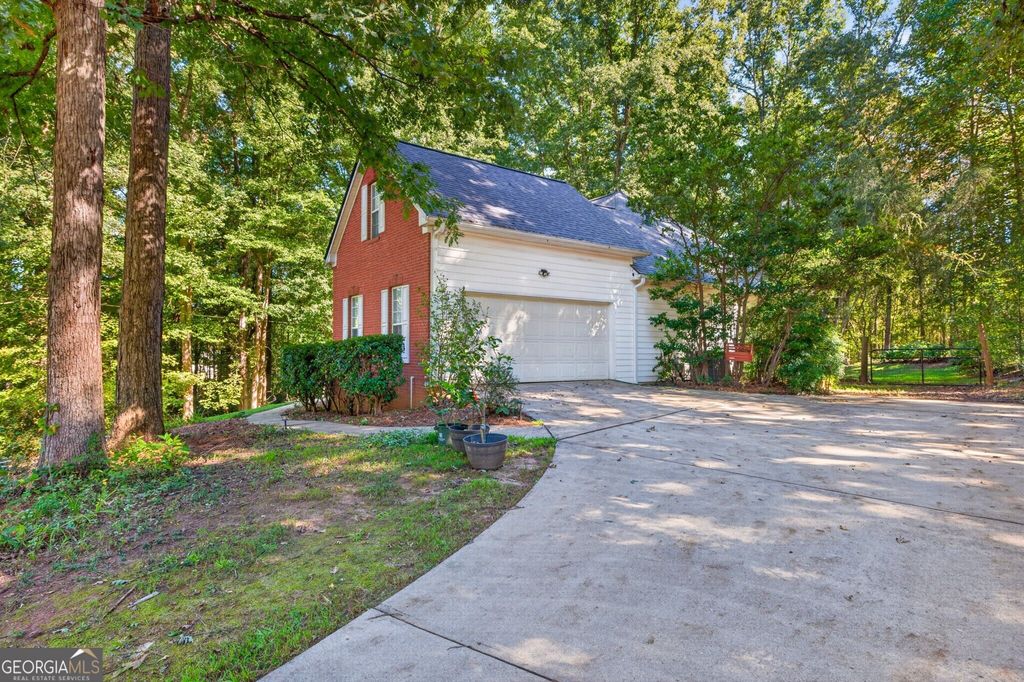 25 Lake Charles Court, Covington, GA 30016 — photo 4