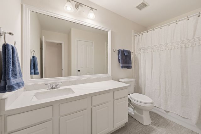 6528 Stewart Boulevard, The Colony, TX 75056
