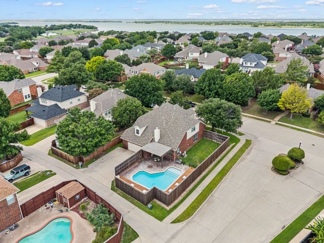 6528 Stewart Boulevard, The Colony, TX 75056