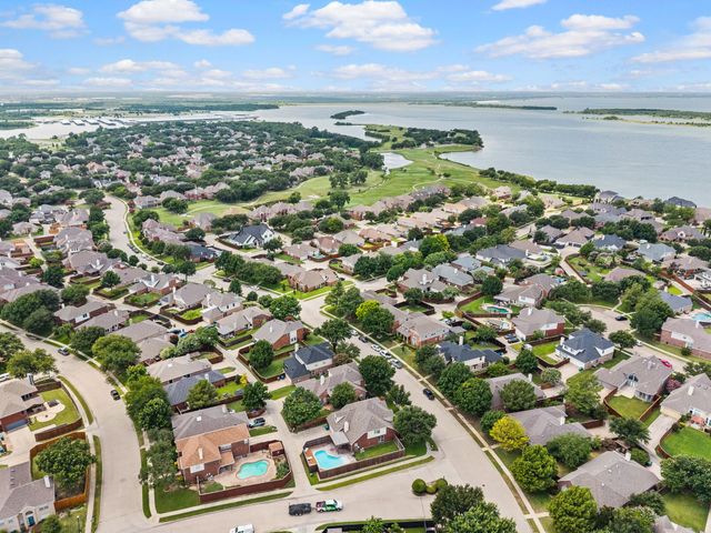 6528 Stewart Boulevard, The Colony, TX 75056