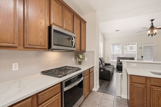 6528 Stewart Boulevard, The Colony, TX 75056