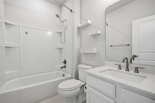 600 Spruce Lane, Canonsburg, PA 15317