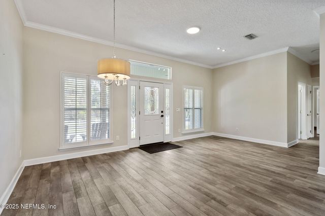 2134 FLINTLOCK Court, Green Cove Springs, FL 32043