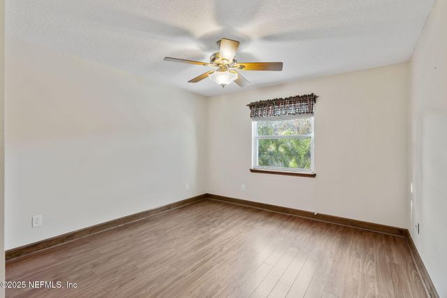 2134 FLINTLOCK Court, Green Cove Springs, FL 32043