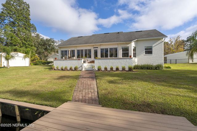 2134 FLINTLOCK Court, Green Cove Springs, FL 32043