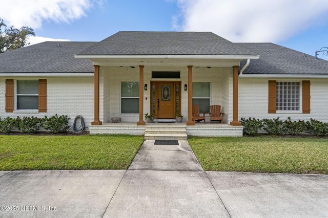 2134 FLINTLOCK Court, Green Cove Springs, FL 32043