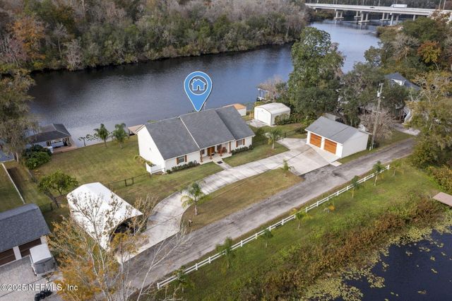 2134 FLINTLOCK Court, Green Cove Springs, FL 32043