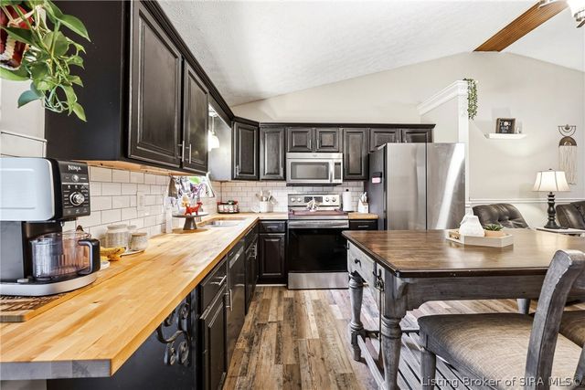 1505 Beech Street, New Albany, IN 47150