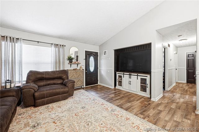 1505 Beech Street, New Albany, IN 47150