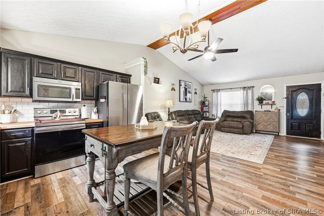 1505 Beech Street, New Albany, IN 47150