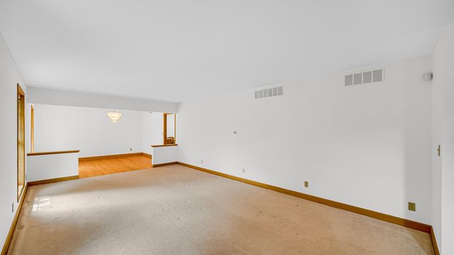 11339 W Snyder Road, Westville, IN 46391