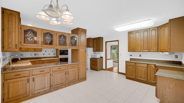 11339 W Snyder Road, Westville, IN 46391