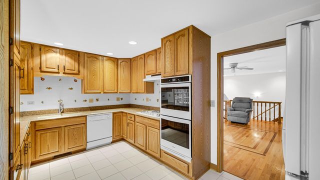 11339 W Snyder Road, Westville, IN 46391