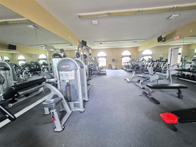 2081 NW 58TH COURT, Ocala, FL 34482