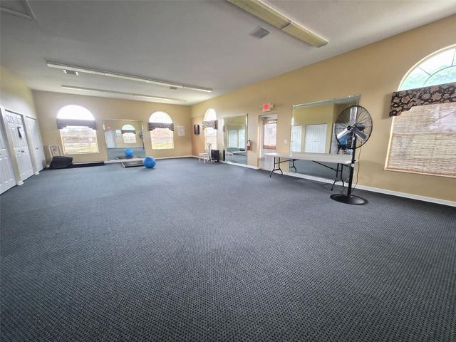 2081 NW 58TH COURT, Ocala, FL 34482