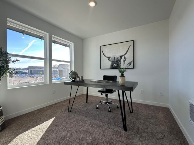 554 NE Mitchell Street 172, Madras, OR 97741