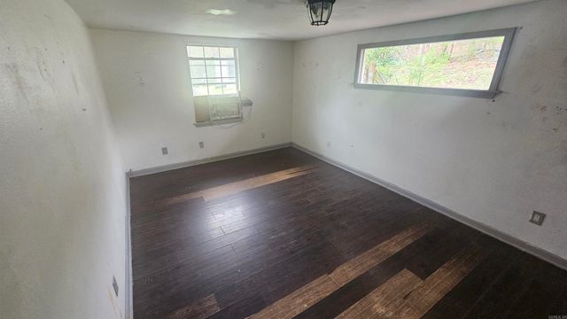 1612 Thornton Ferry Road, Hot Springs, AR 71913